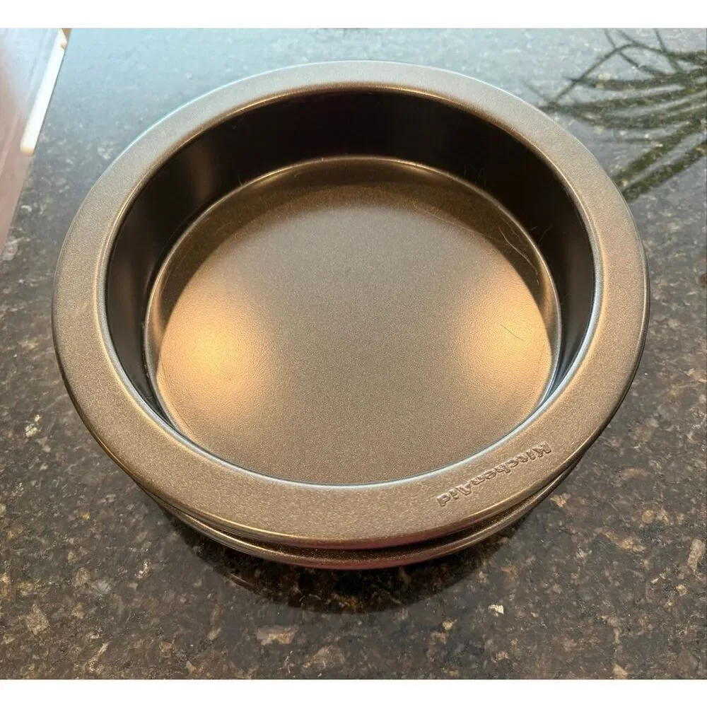 KitchenAid 9” Carbon Steel Circle Cake Pans set of 2
